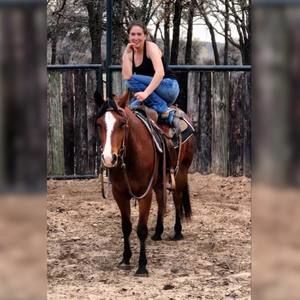 Meet your Posher, Haylee